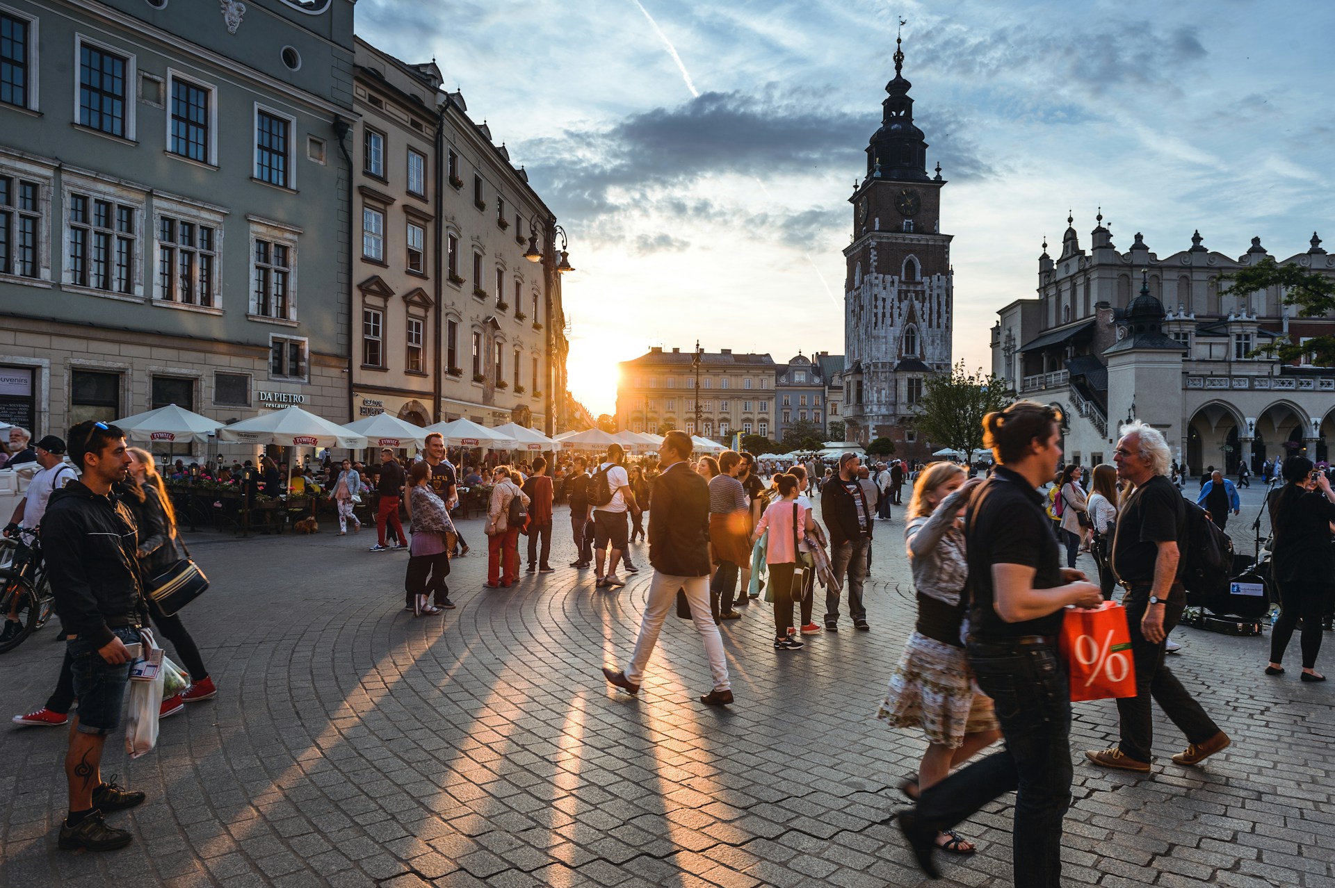 Como montar uma agência de turismo guia completo